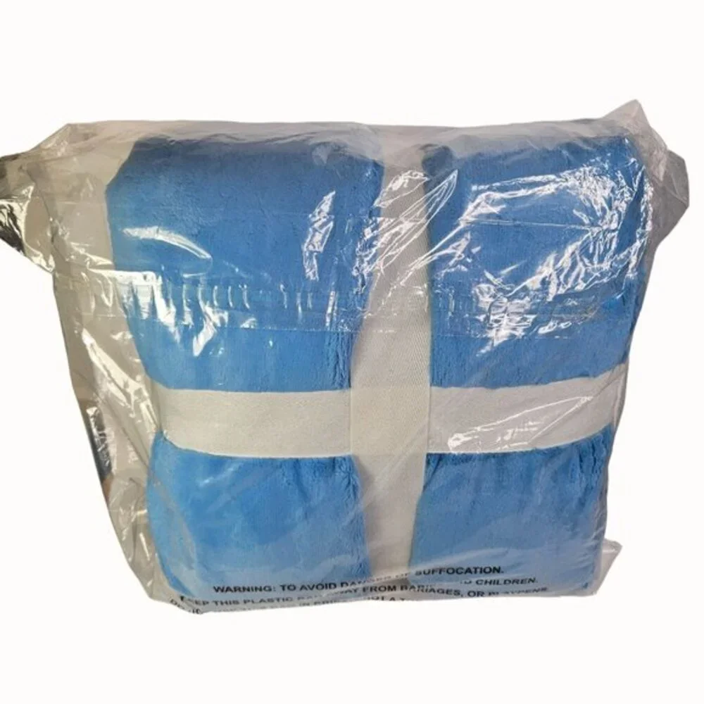 Daydream By Berkshire Home Throw Blanket 60 X 80 Blue Soft Plush Polyester‎ New